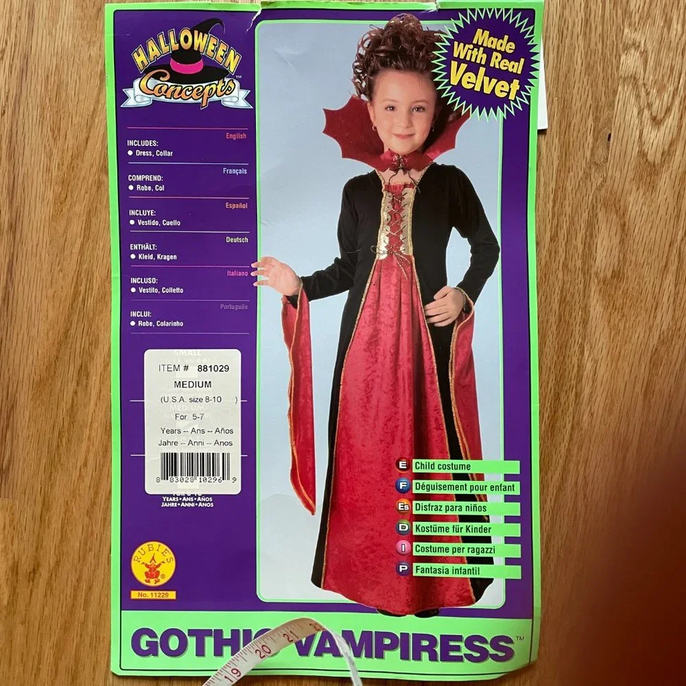 Rubies Gothic Vampiress Dress and Collar Girls Medium Size 8-10 for 5-7 Year Old